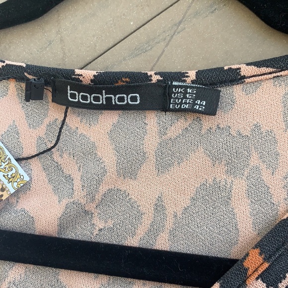 Unworn Leopard Long Sleeve Playsuit Size 16 - Picture 6 of 14